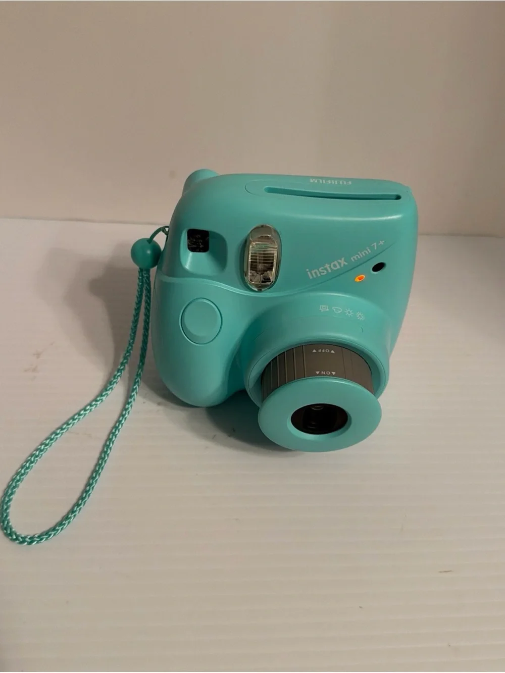 Fujifilm Instax Mini 7+ Fuji Instant Film Camera SEAFOAM